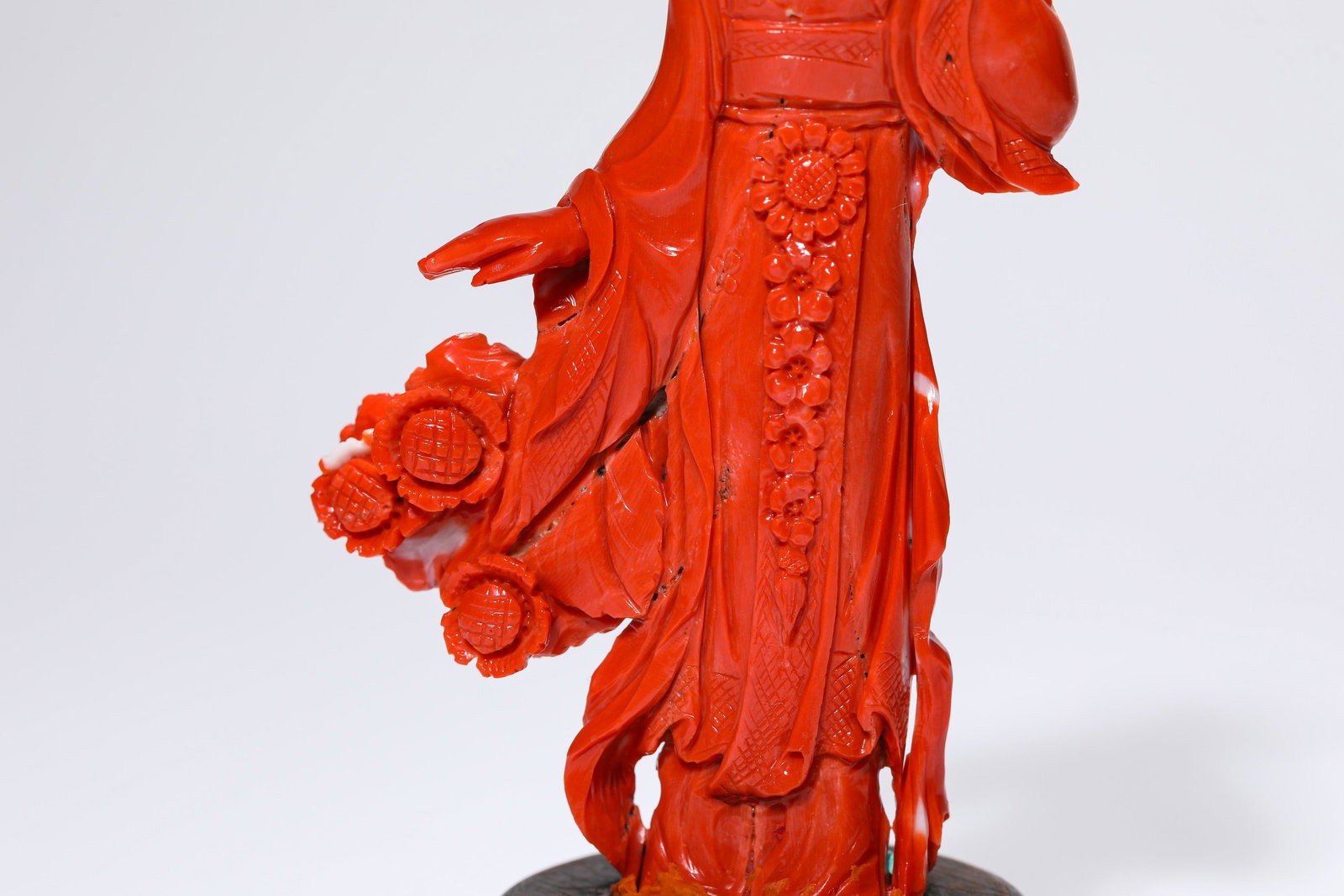 A CORAL ‘LADY’ FIGURE - 3