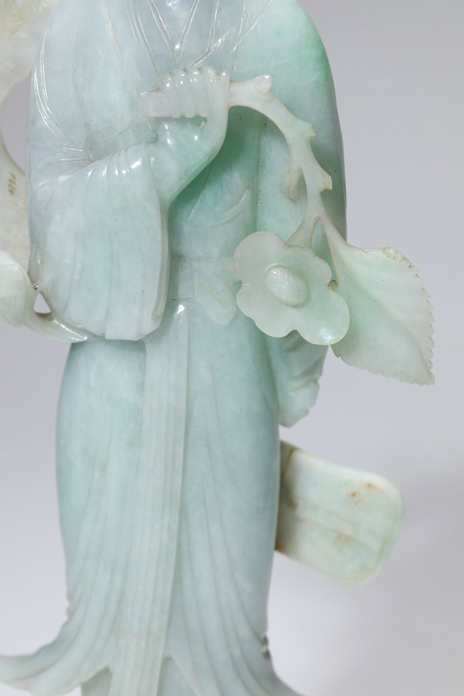 A JADEITE ‘LADY’ - 3