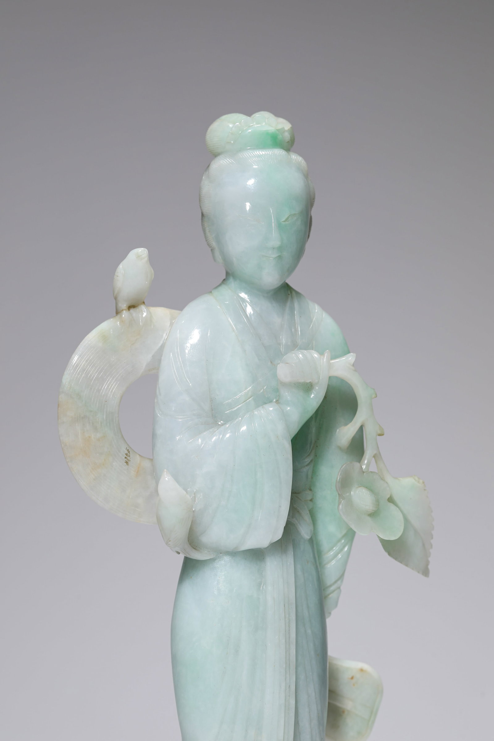 A JADEITE ‘LADY’ - 4