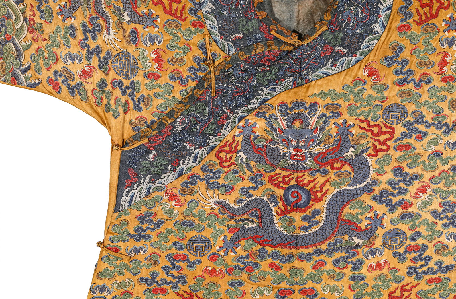 A ‘DRAGON’ ROBE - 2