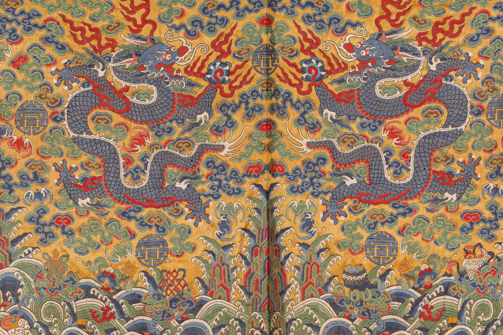 A ‘DRAGON’ ROBE - 8