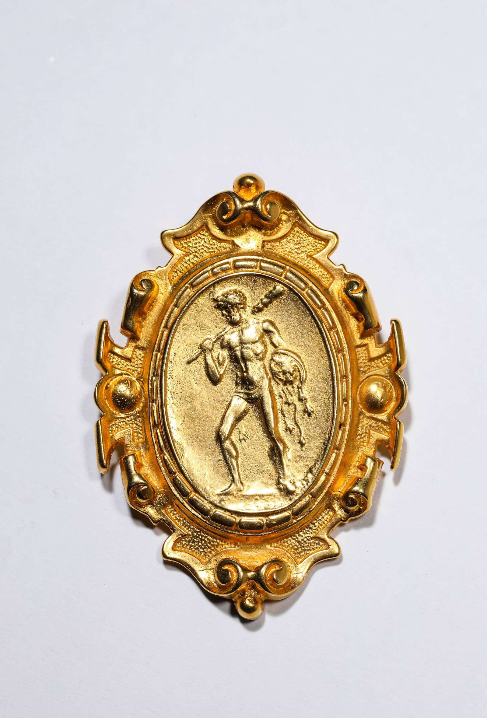 A ‘FIGURAL’ BROOCH: A ‘FIGURAL’ BROOCH Description: Dimensions: Weight: 46 g. Width: 5 cm x Height: 7.2 cm. All measurements are approximate.