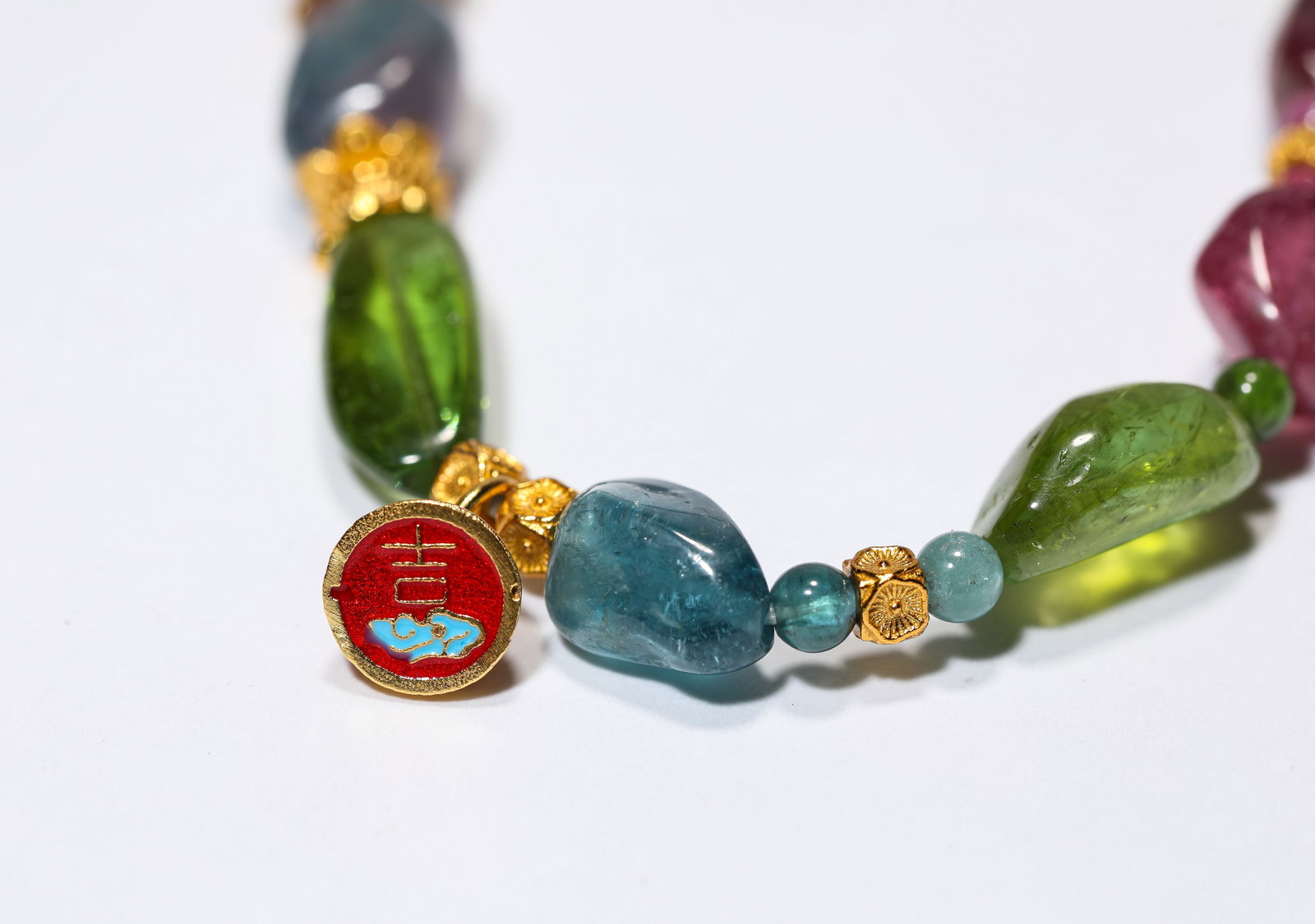A TOURMALINE NECKLACE - 2
