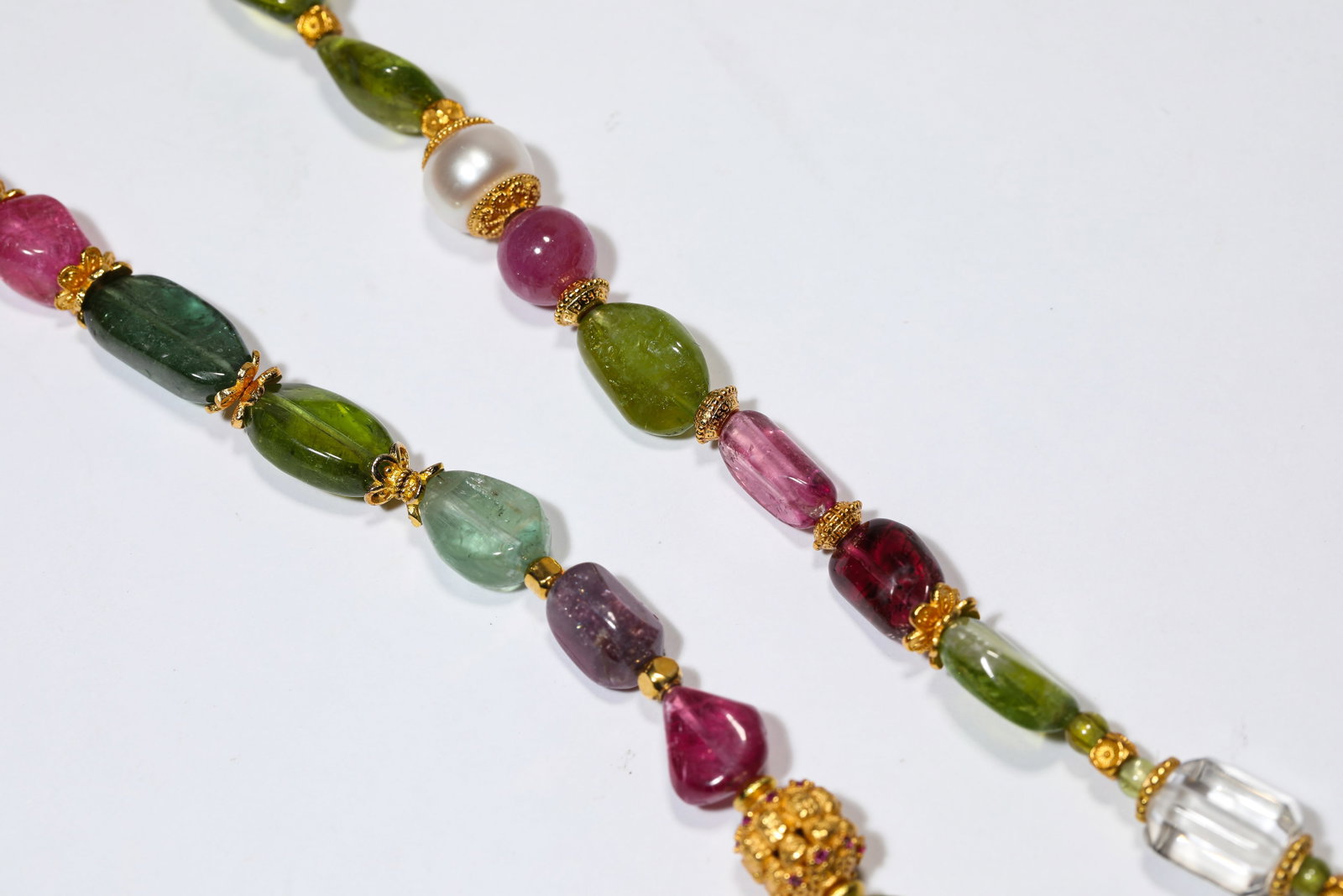 A TOURMALINE NECKLACE - 4