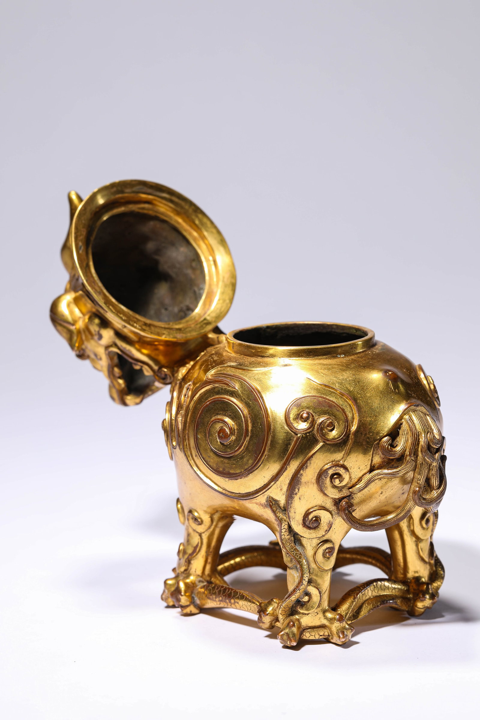 A ‘LUDUAN’ INCENSE BURNER - 5