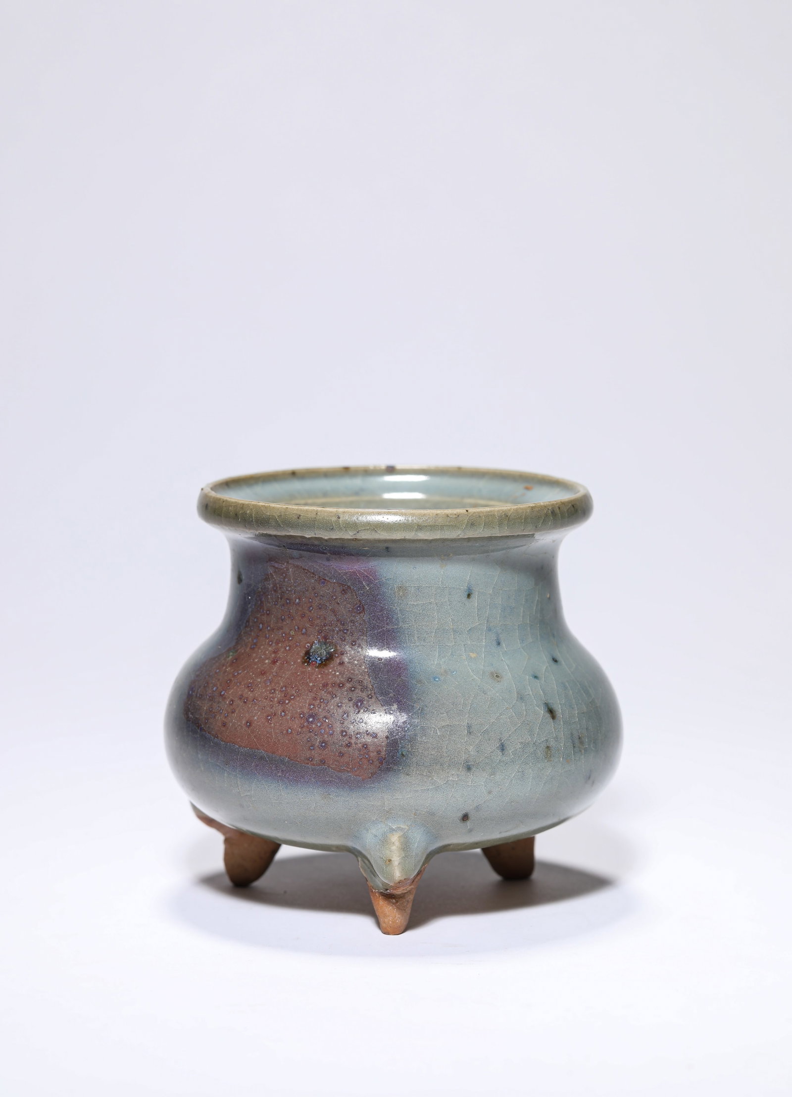 A JUN-TYPE TRIPOD CENSER - 3