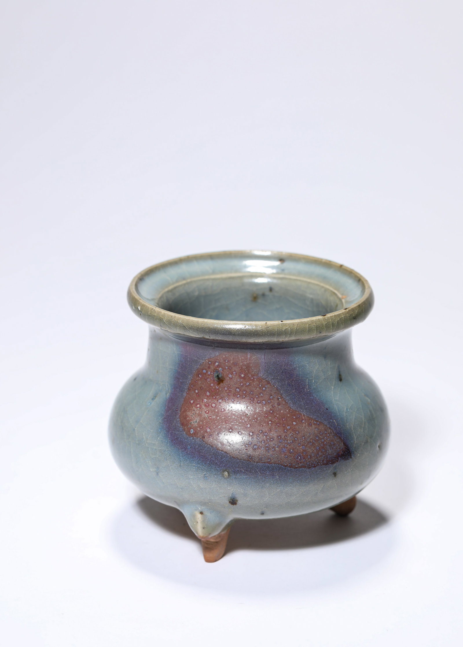 A JUN-TYPE TRIPOD CENSER - 5
