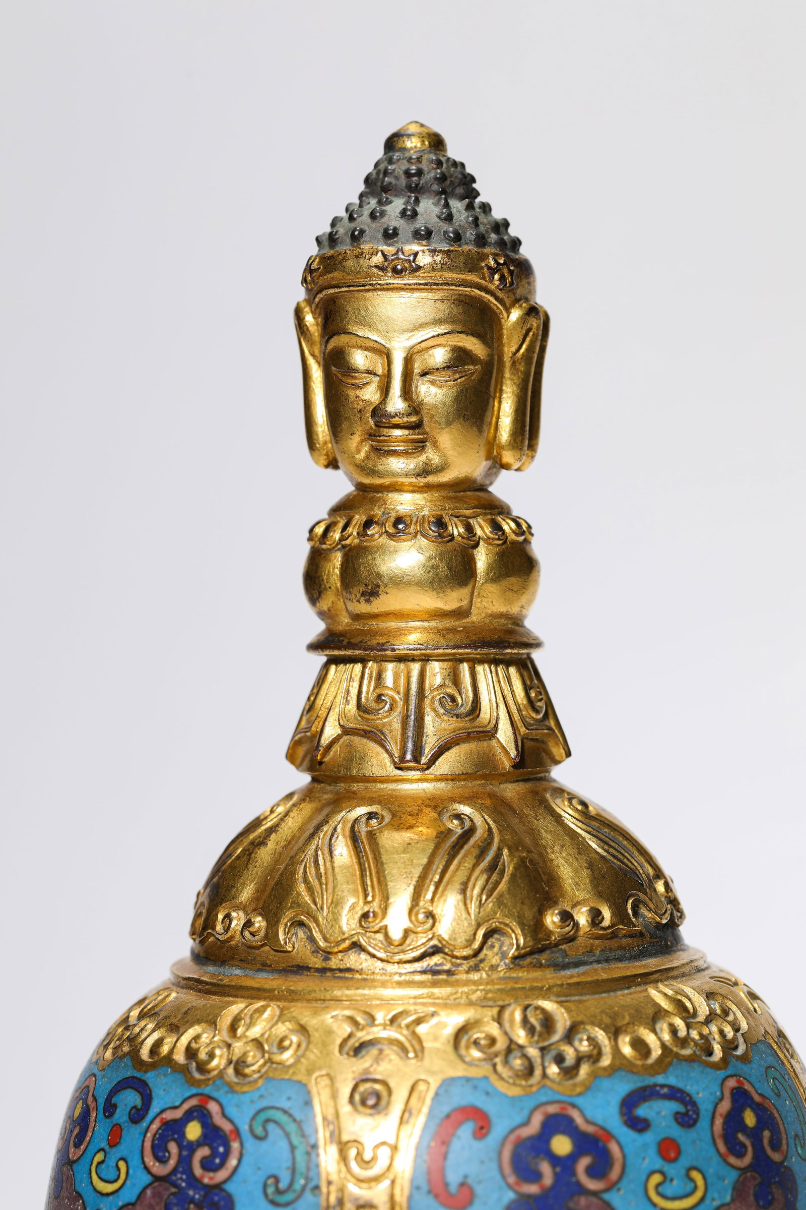 A CLOISONNé ENAMEL RITUAL OBJECT - 2