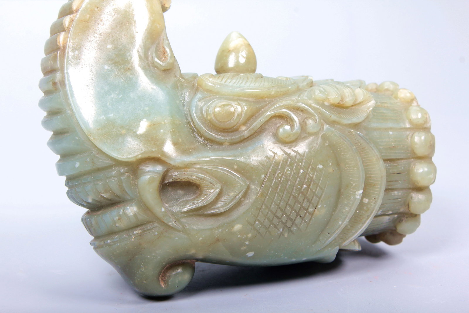 A HETIAN JADE DRAGON HEAD - 3