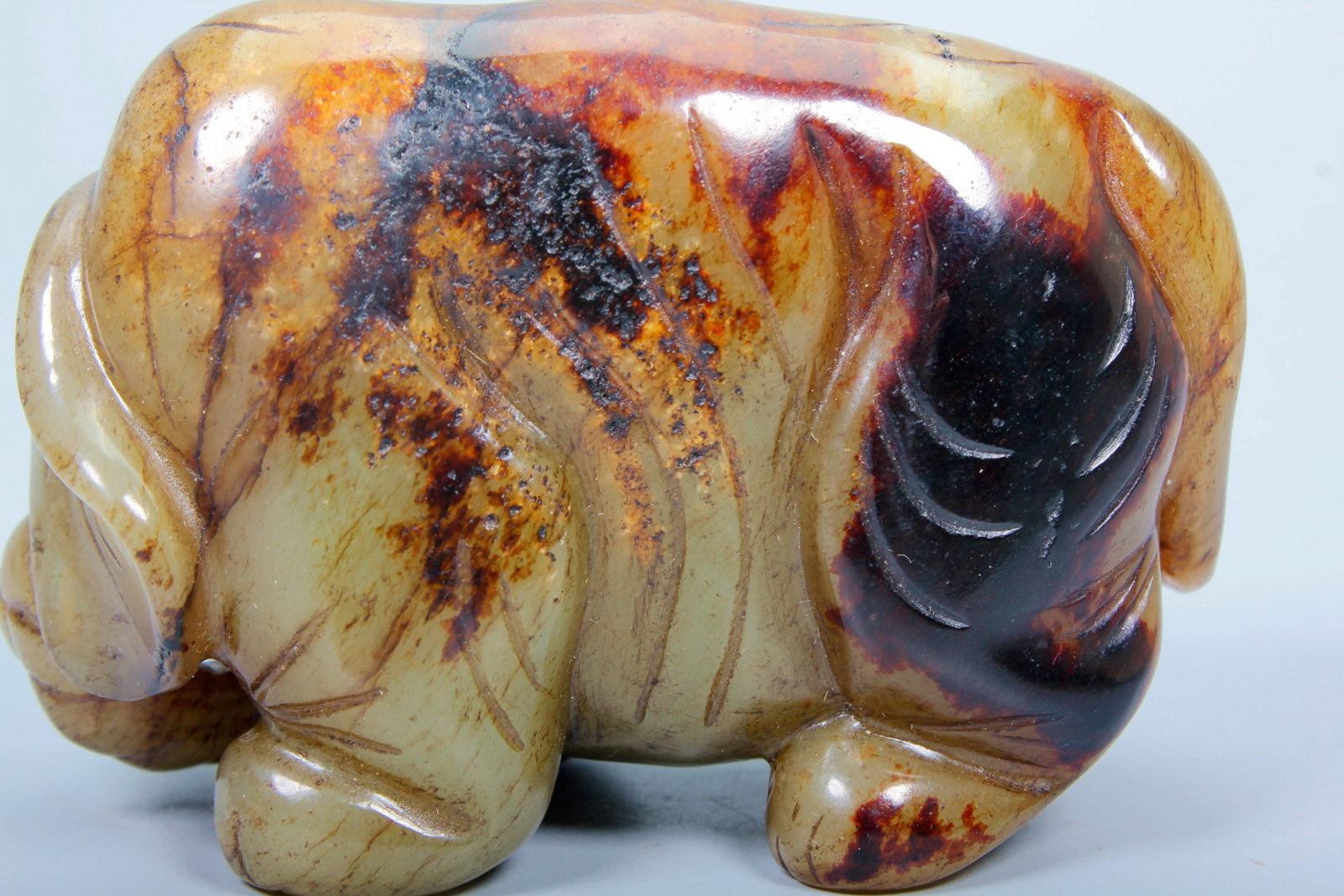 A HETIAN JADE ELEPHANT ORNAMENT - 6
