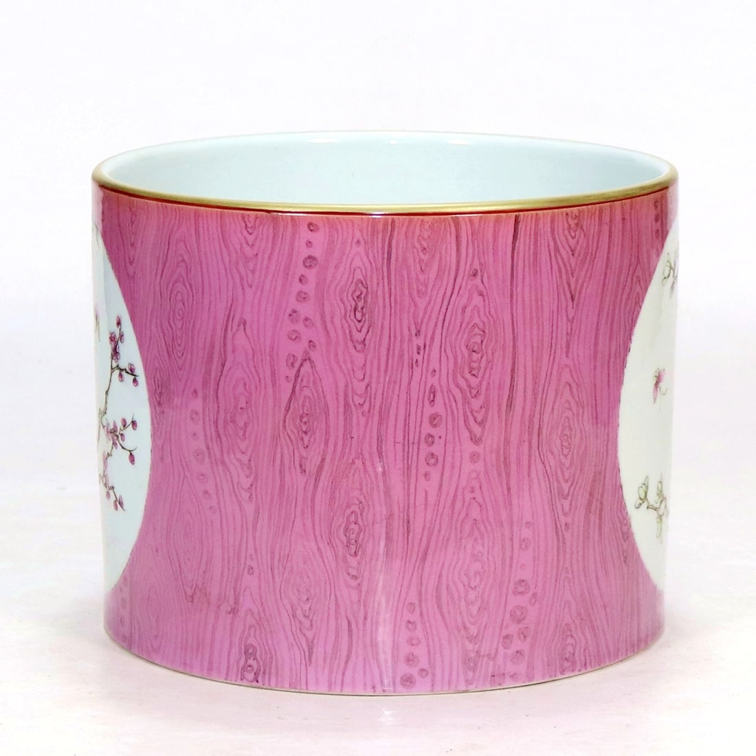A BIONIC WOOD GLAZE OPENWORK FLORAL BRUSH HOLDER - 2