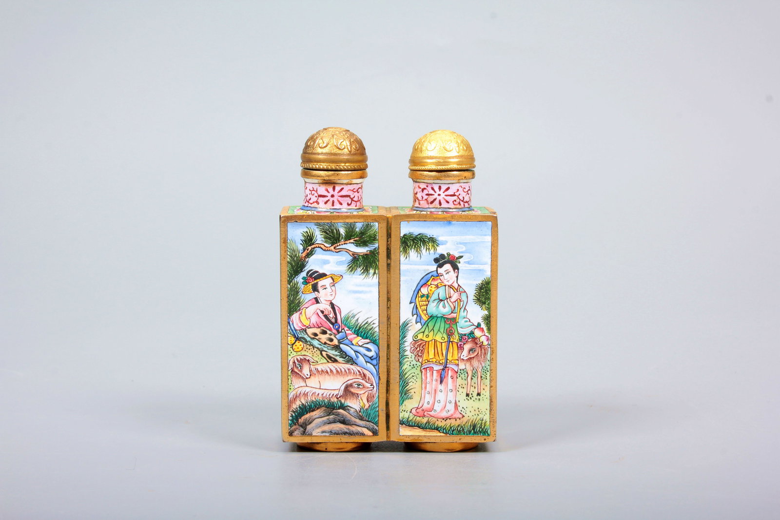 A COPPER ENAMEL FOUR BEAUTIES DOUBLE-FLAT FOUR-SIDED SNUFF BOTTLE (1 of 9)