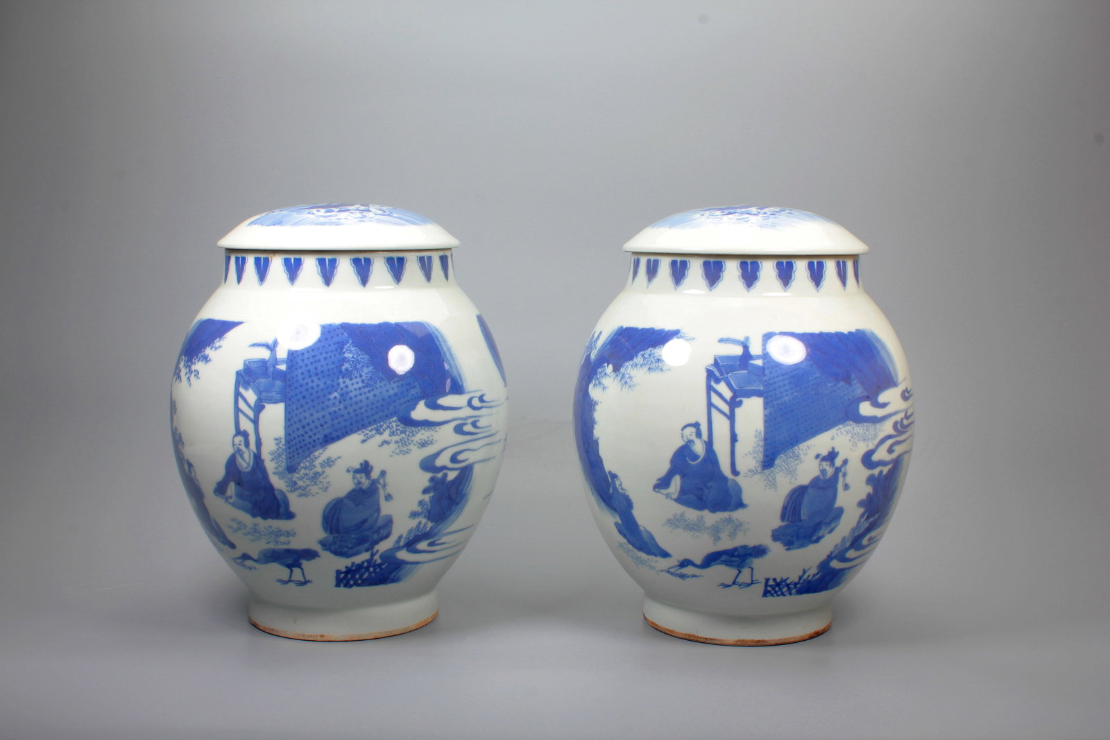 A BLUE AND WHITE FIGURE AND STORY LOTUS SEED JAR PAIR: A BLUE AND WHITE FIGURE AND STORY LOTUS SEED JAR PAIR H:28CM,D:22CM