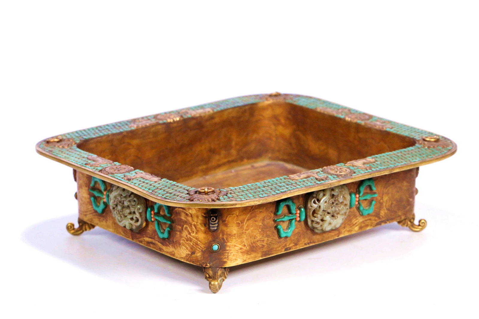 A GILT BRONZE TOWN AND TOWER PATTERN SQUARE GEM-INLAID BASIN WITH IMPERIAL GIFT MARK: A GILT BRONZE TOWN AND TOWER PATTERN SQUARE GEM-INLAID BASIN WITH IMPERIAL GIFT MARK 41.5*31.5*11.5CM,4955G