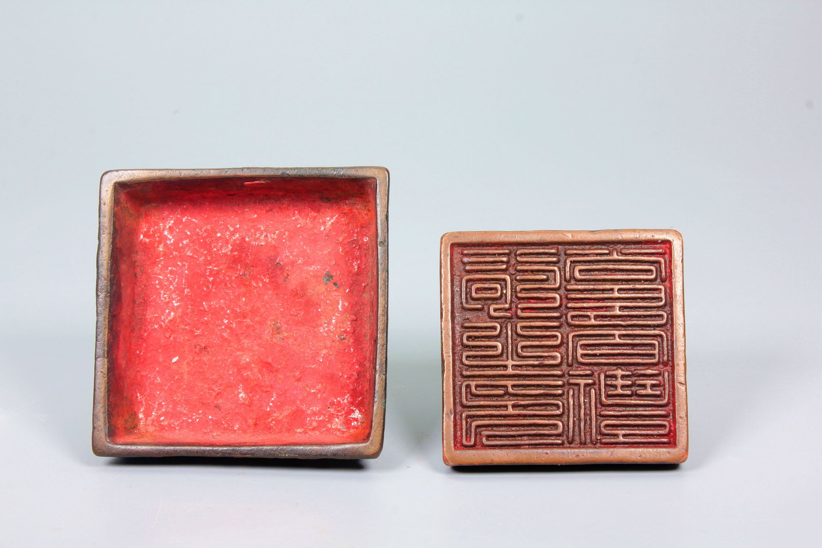 A BRONZE SEAL - 3