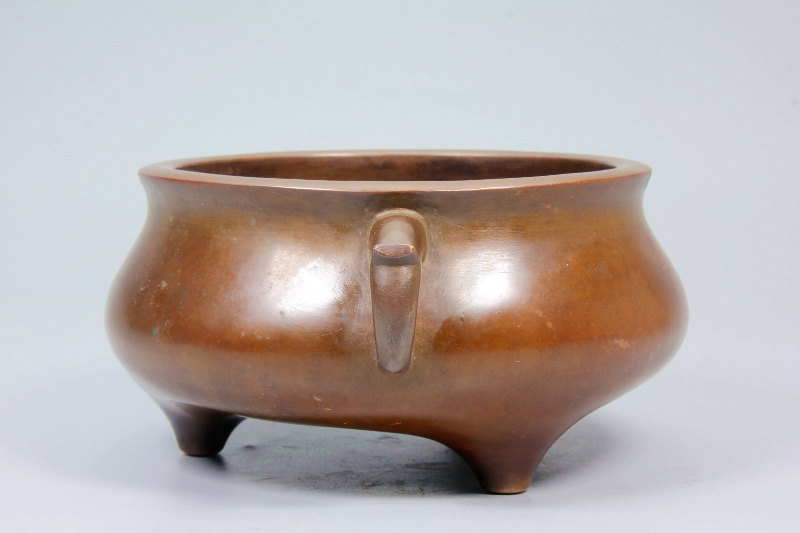 A BRONZE SUTRA WEIGHT CENSER - 3