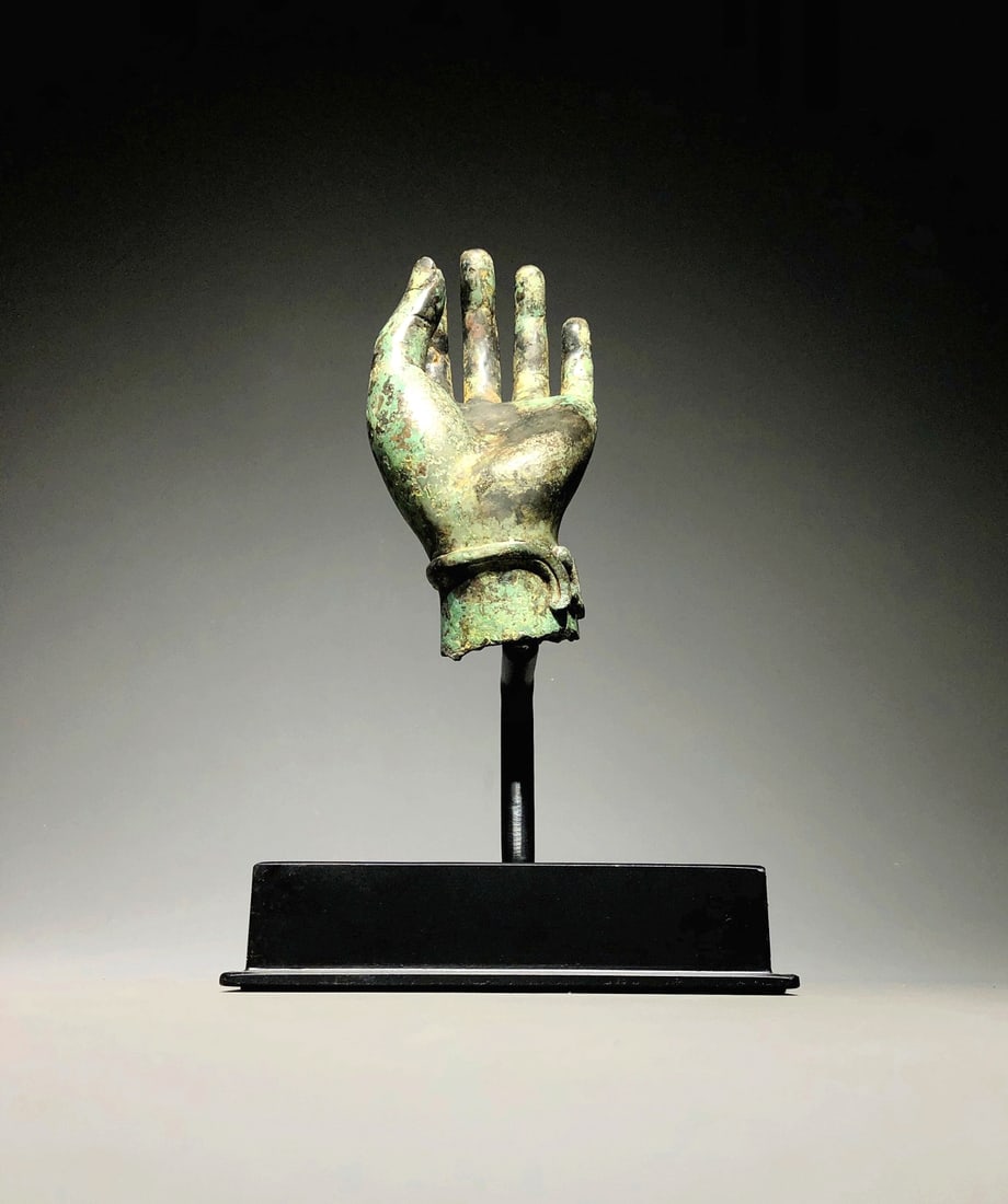 A BRONZE BUDDHA'S HAND - 7