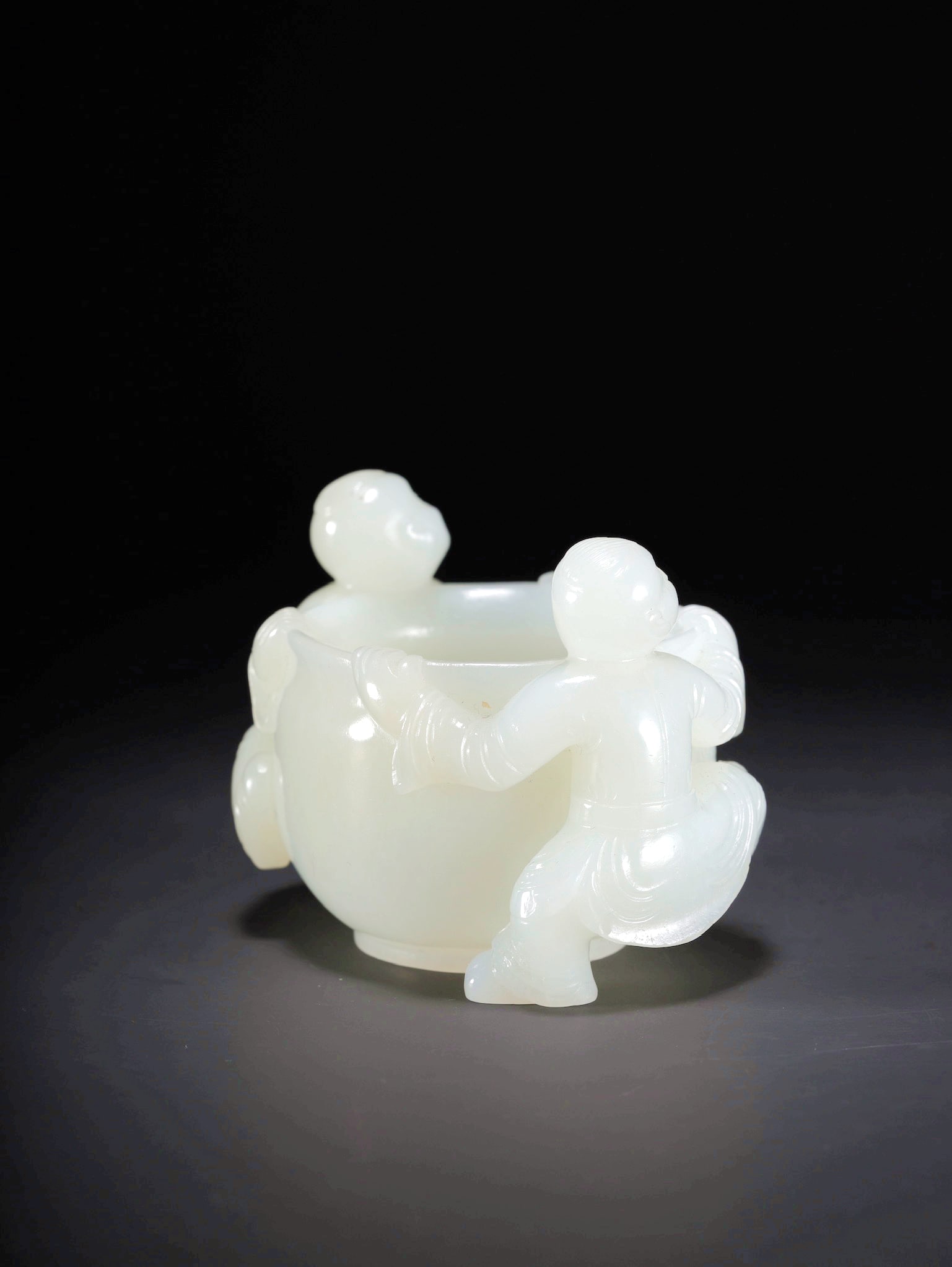 A HETIAN JADE DOUBLE-CHILD EAR CUP - 4
