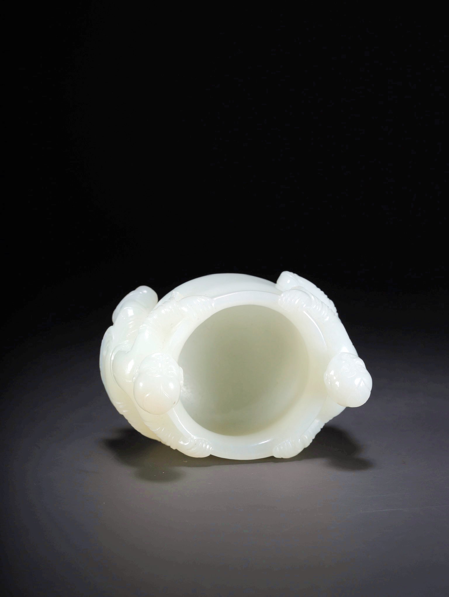 A HETIAN JADE DOUBLE-CHILD EAR CUP - 5