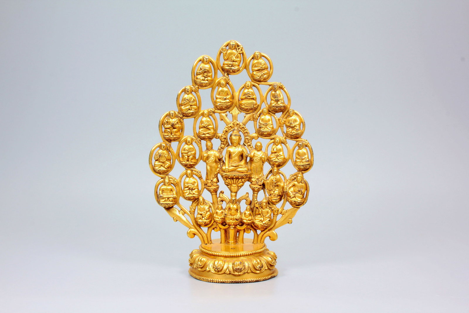A GILT-BRONZE PALA PERIOD BUDDHA TREE: A GILT-BRONZE PALA PERIOD BUDDHA TREE H:24CM,W:16.8CM,1344G