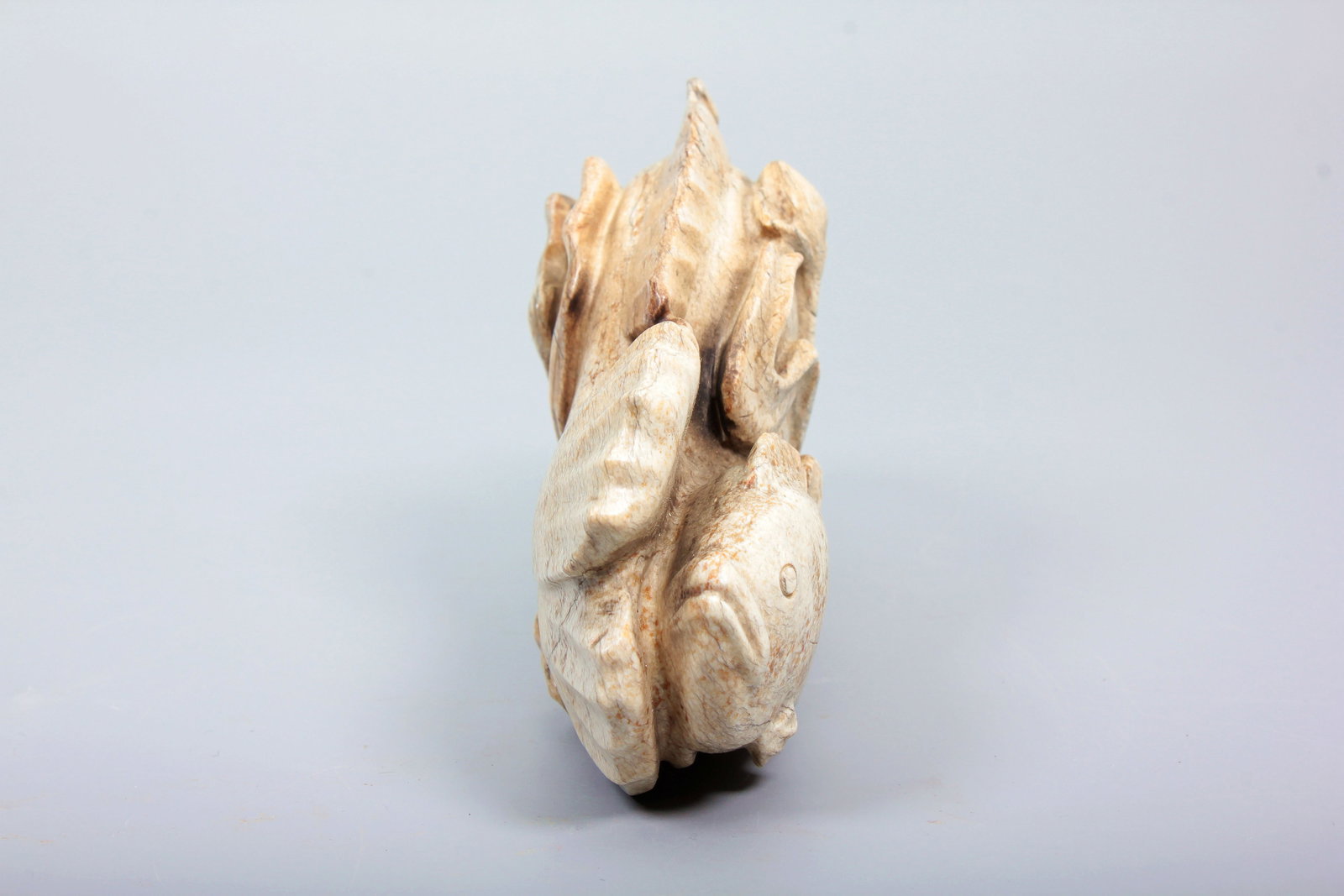 A HIGH ANCIENT JADE FISH ORNAMENT - 9