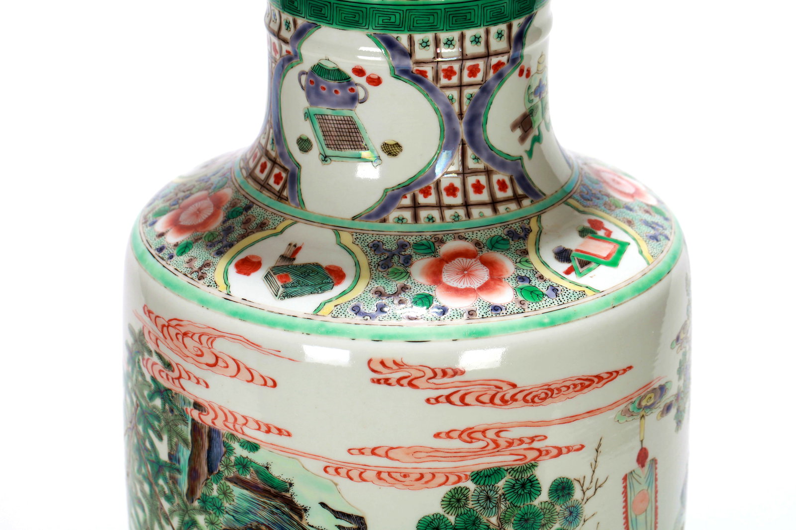 A WUCAI FIGURE RIBBED VASE - 9