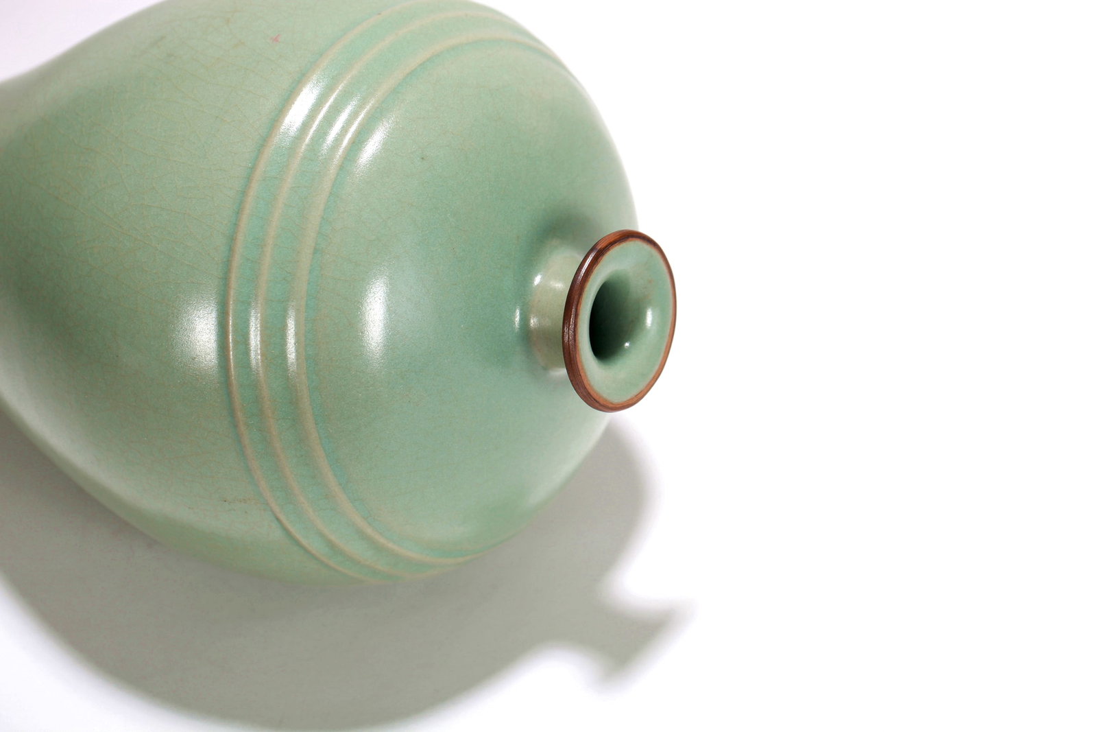 A RU KILN VASE?MEI - 9