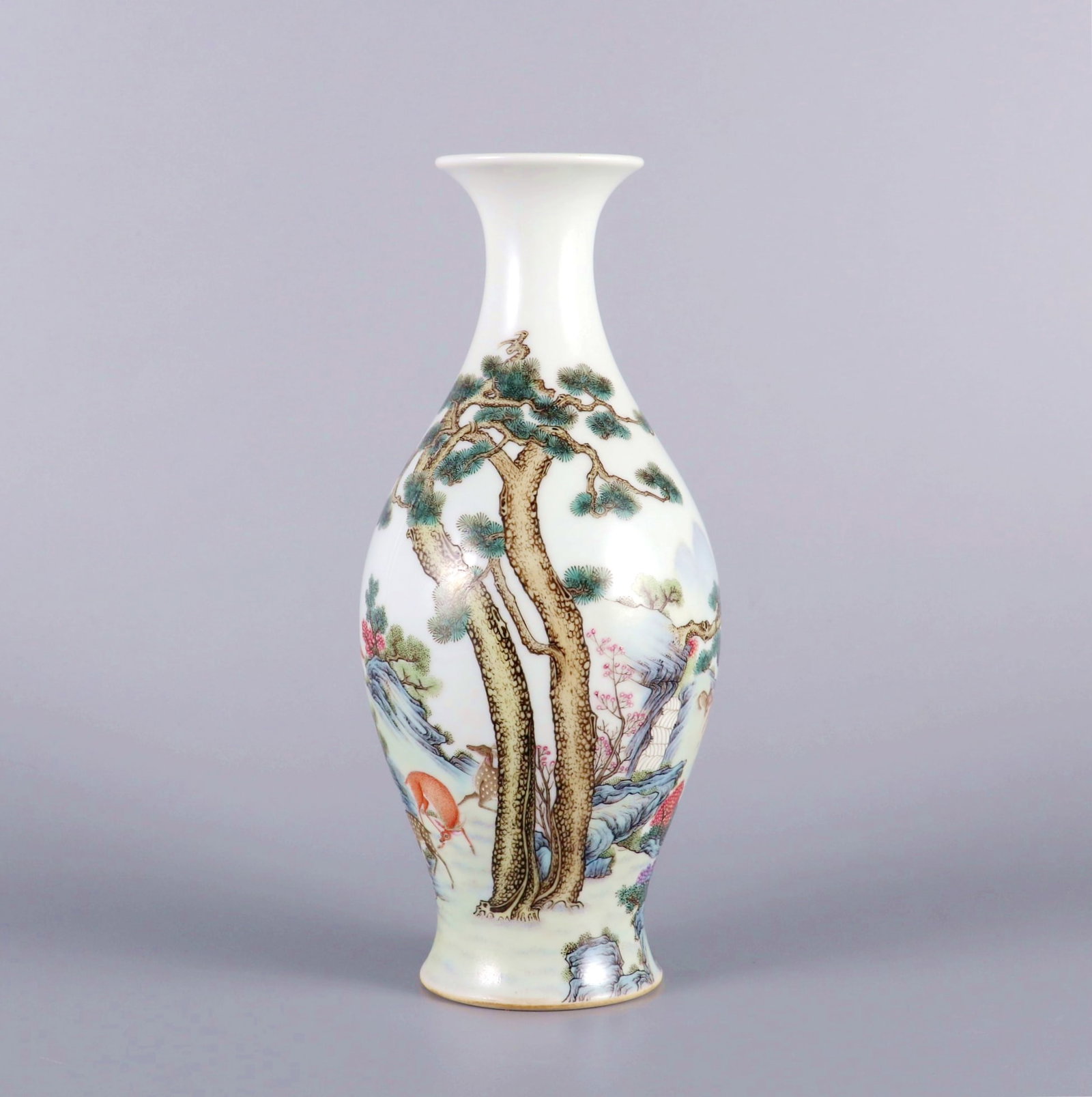A FAMILLE ROSE PINE AND DEER OLIVE VASE: A FAMILLE ROSE PINE AND DEER OLIVE VASE H:22.6CM,D:9.5CM
