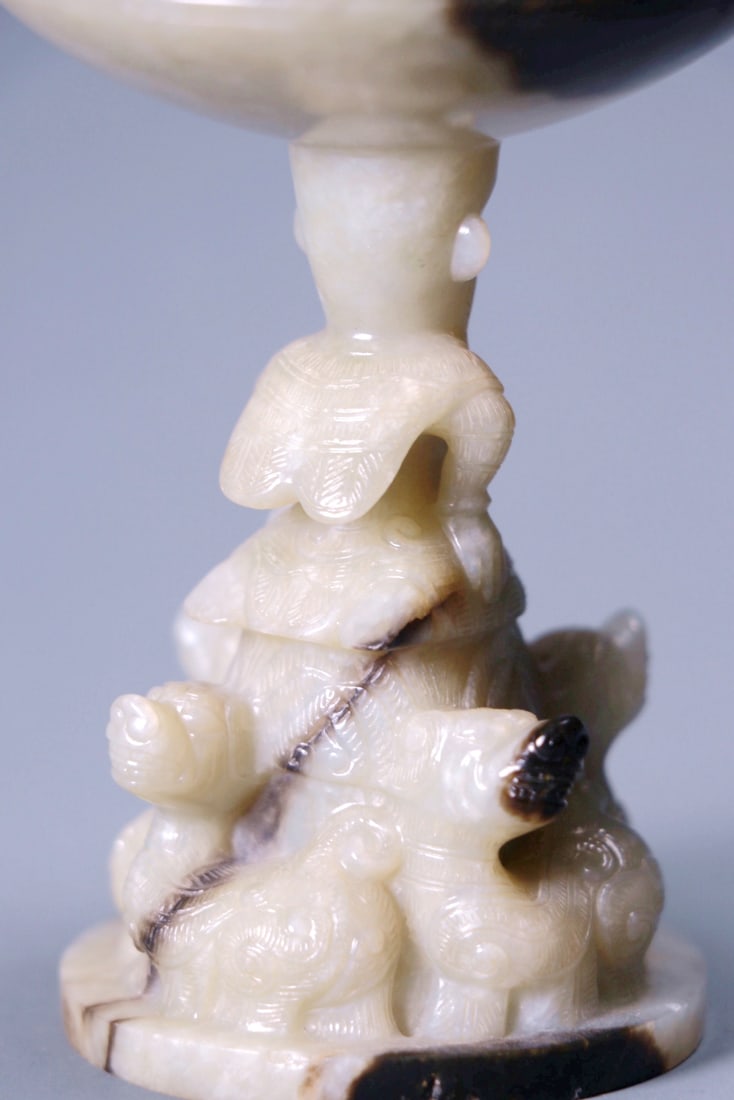 A HETIAN JADE BEAST PATTERN FIGURAL BOSHAN CENSER - 5