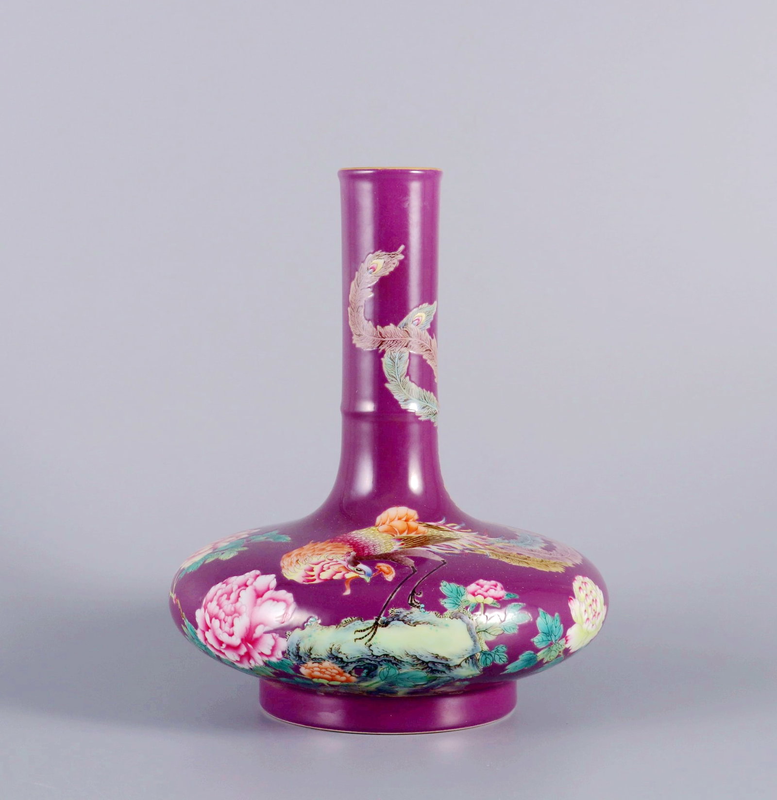 A PURPLE GROUND FAMILLE ROSE PEONY AND PHOENIX WATER CHESTNUT VASE: A PURPLE GROUND FAMILLE ROSE PEONY AND PHOENIX WATER CHESTNUT VASE H:21CM,D:16.5CM