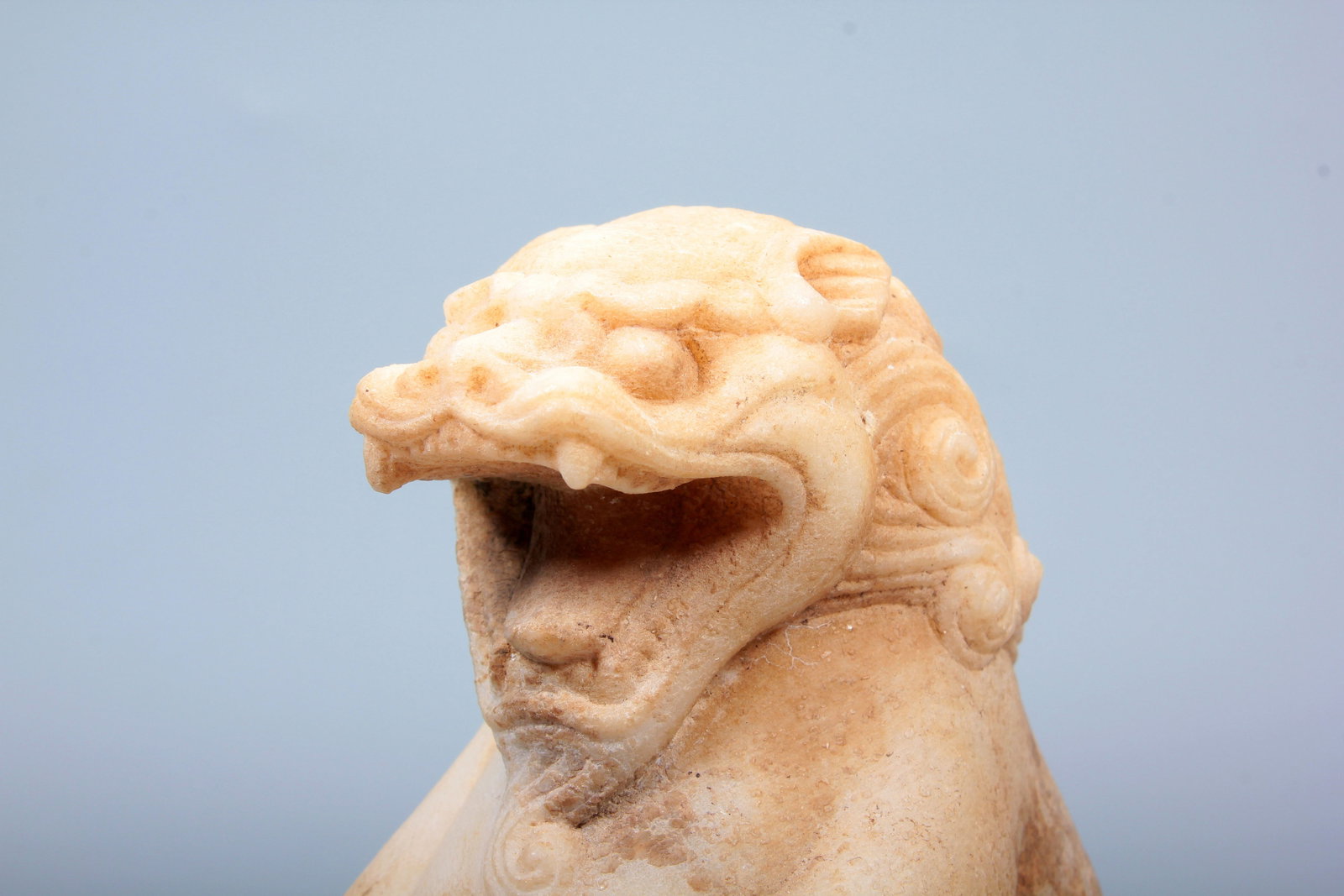 A WHITE MARBLE LION - 2