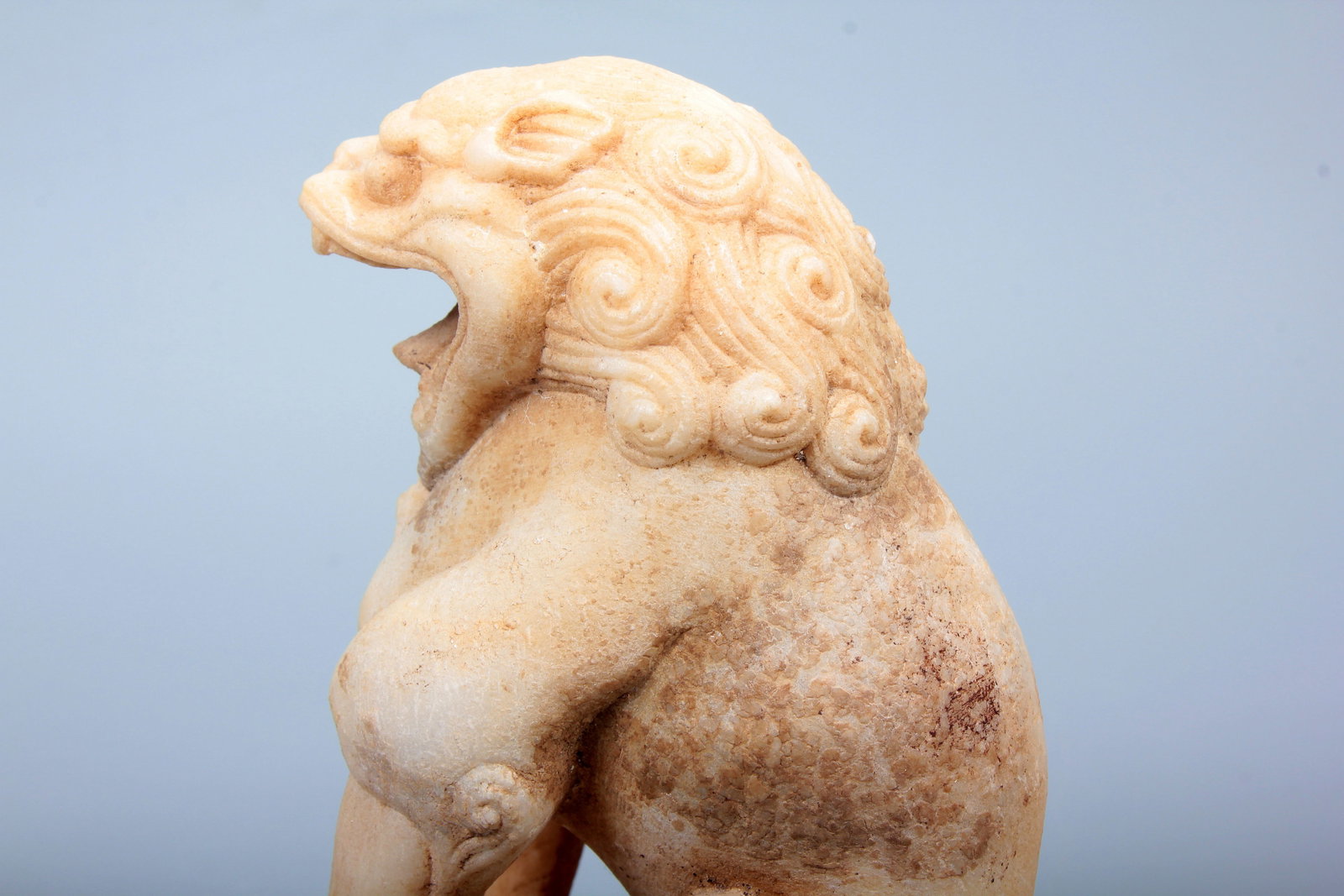 A WHITE MARBLE LION - 9