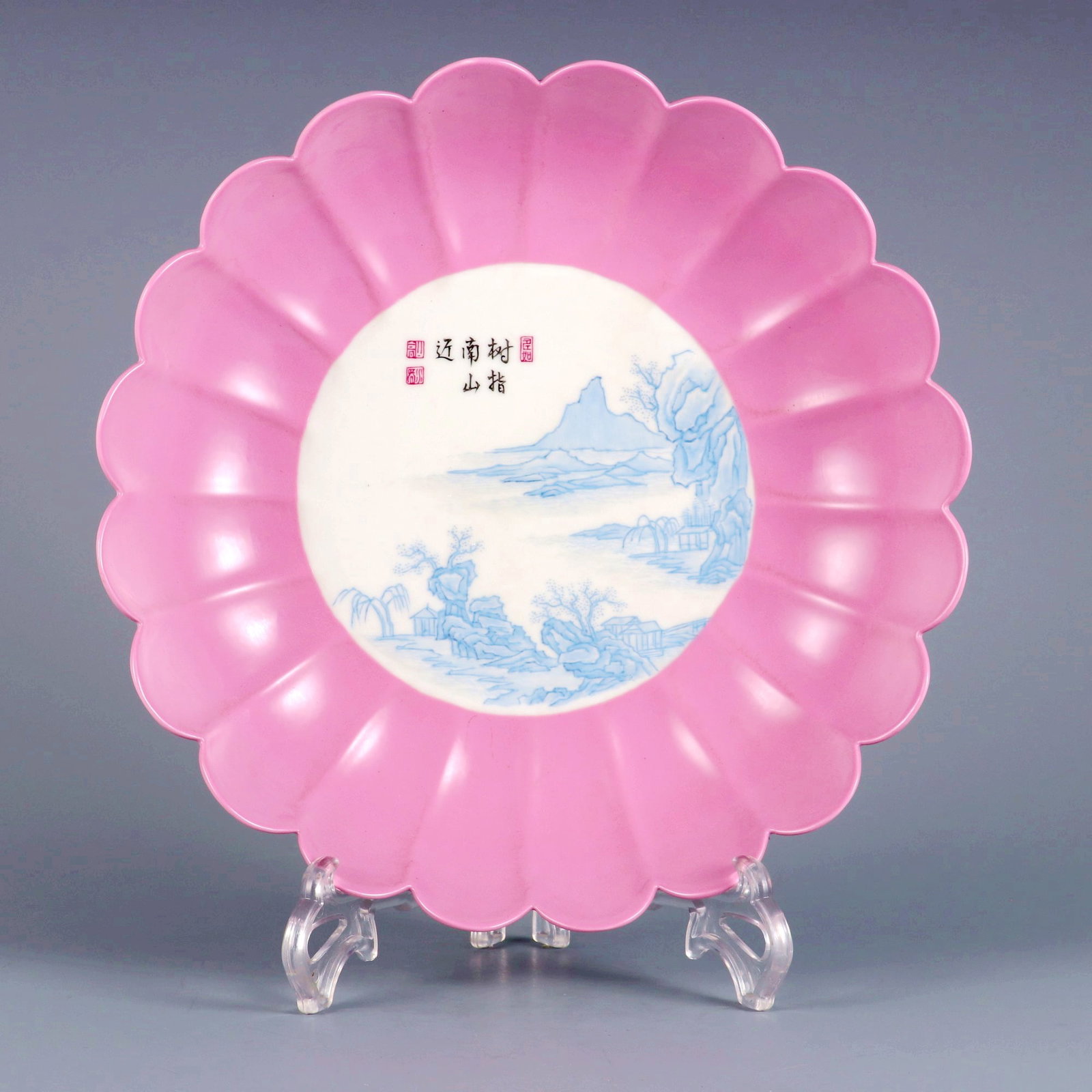 A CARMINE RED GLAZE OPEN BLUE GEM LANDSCAPE CHRYSANTHEMUM LARGE BOWL: A CARMINE RED GLAZE OPEN BLUE GEM LANDSCAPE CHRYSANTHEMUM LARGE BOWL H:8CM,D:25.8CM