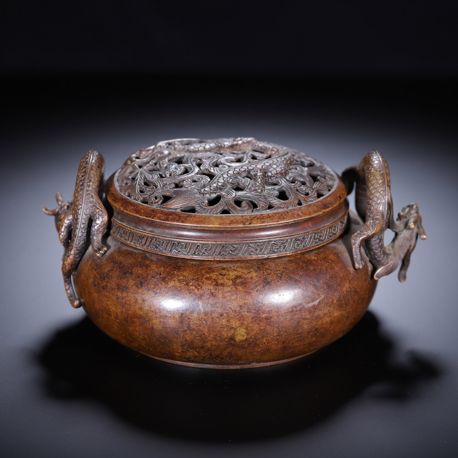 A Chinese Bronze Dragon-Handled Censer: A Chinese Bronze Dragon-Handled Censer (17 x 13 x 8cm,Weight 1820g)