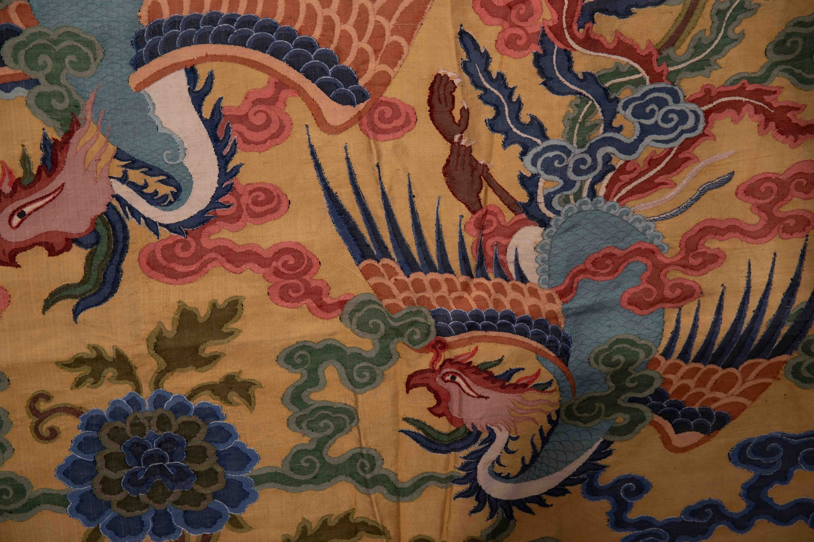 A Chinese Kesi Phoenix Embroidered Silk Panel - 8