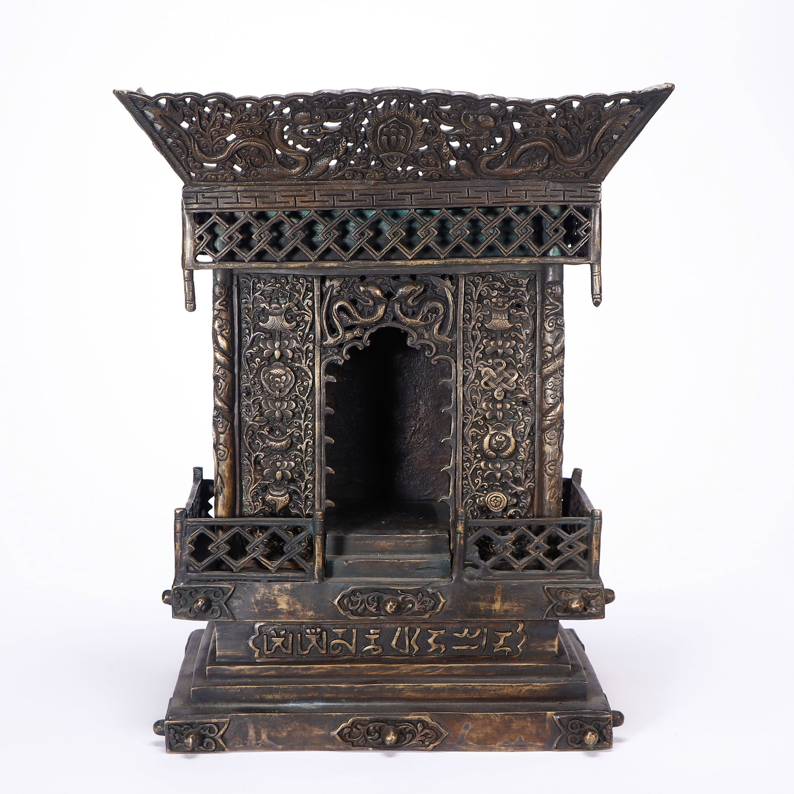 A CHINESE BRONZE BUDDHIST SHRINE (1 of 9)