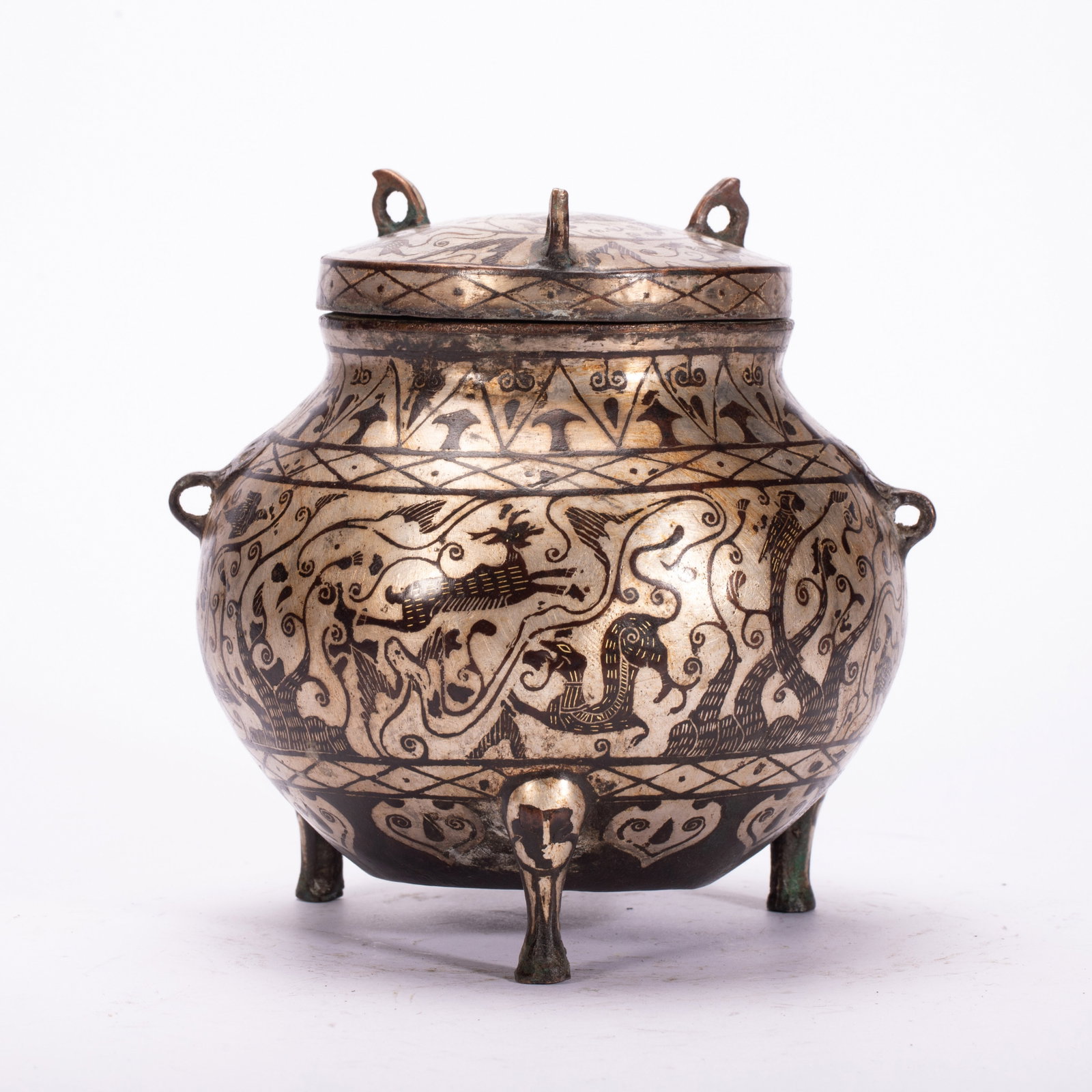 A Chinese Bronze Tripod Jar with Silver and Gold Inlay: A Chinese Bronze Tripod Jar with Silver and Gold Inlay (15 x 15 x 15cm,Weight 1570g)