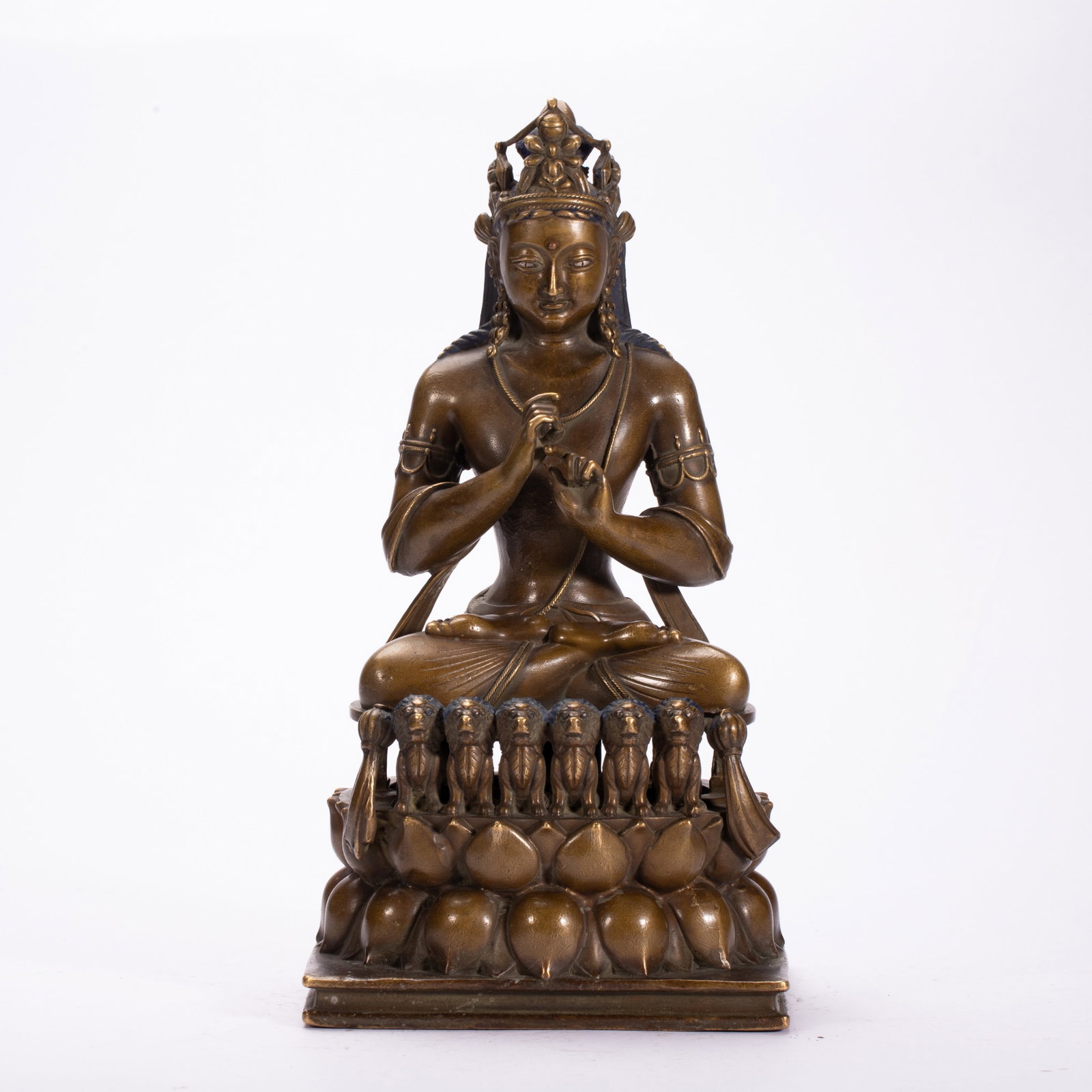 A Chinese Bronze Seated Bodhisattva Statue: A Chinese Bronze Seated Bodhisattva Statue (13 x 11.5 x 26cm,Weight 1670g)