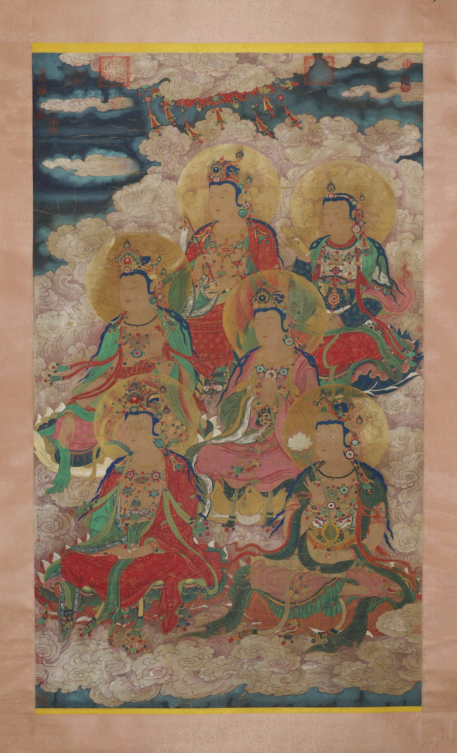 Wu Daozi mark, Chinese Bodhisattva painting, Ink and Color on Silk, Hanging Scroll: Wu Daozi mark, Chinese Bodhisattva painting, Ink and Color on Silk, Hanging Scroll (173 x 104cm)