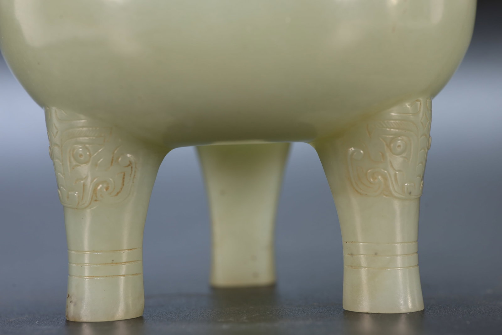 A Jade Carved Beast Face Pattern Double Ears Incense Burner - 11