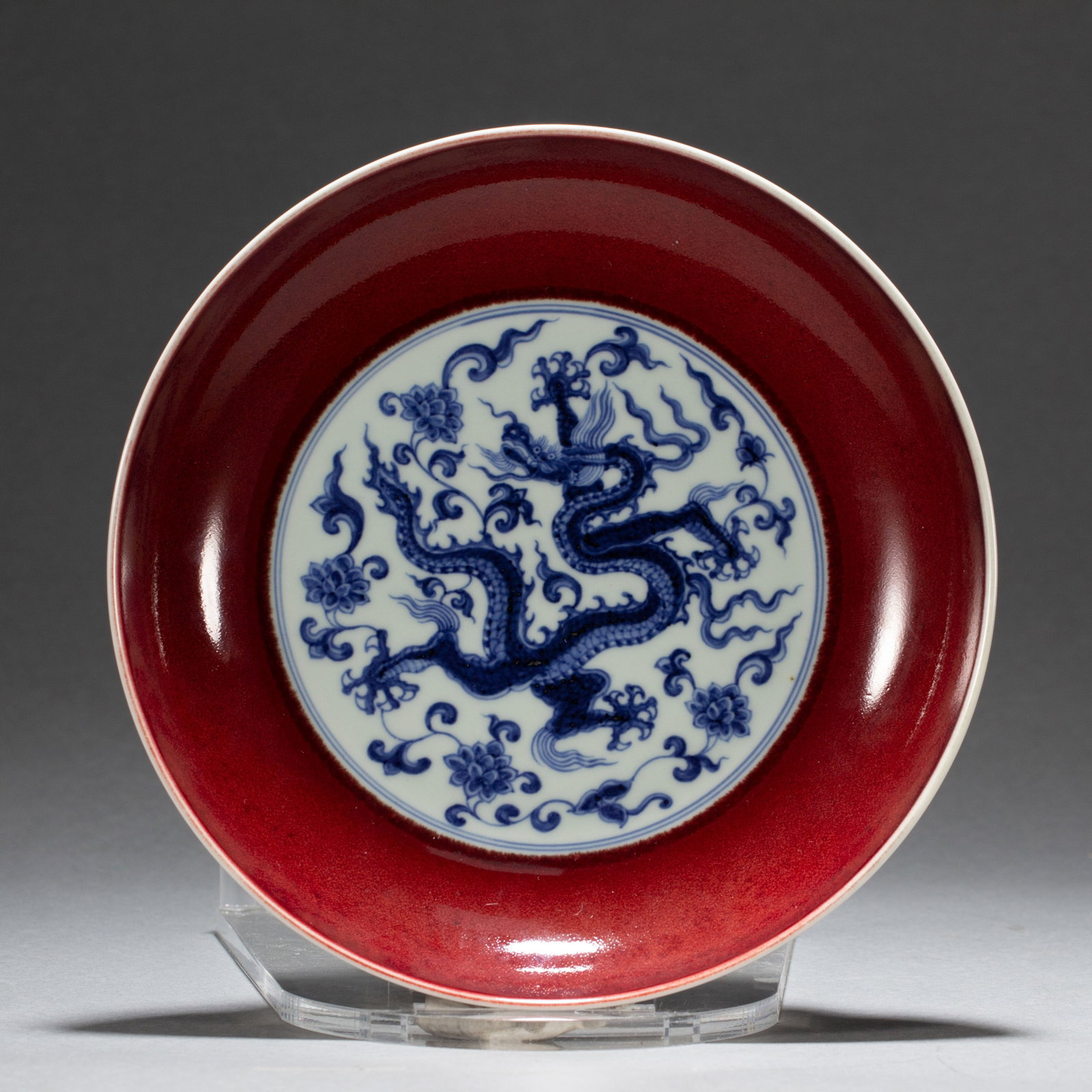 A Chinese Red-Glazed Blue and White Dragon Dish: A Chinese Red-Glazed Blue and White Dragon Dish (23 x 23 x 4cm,Weight 650g)