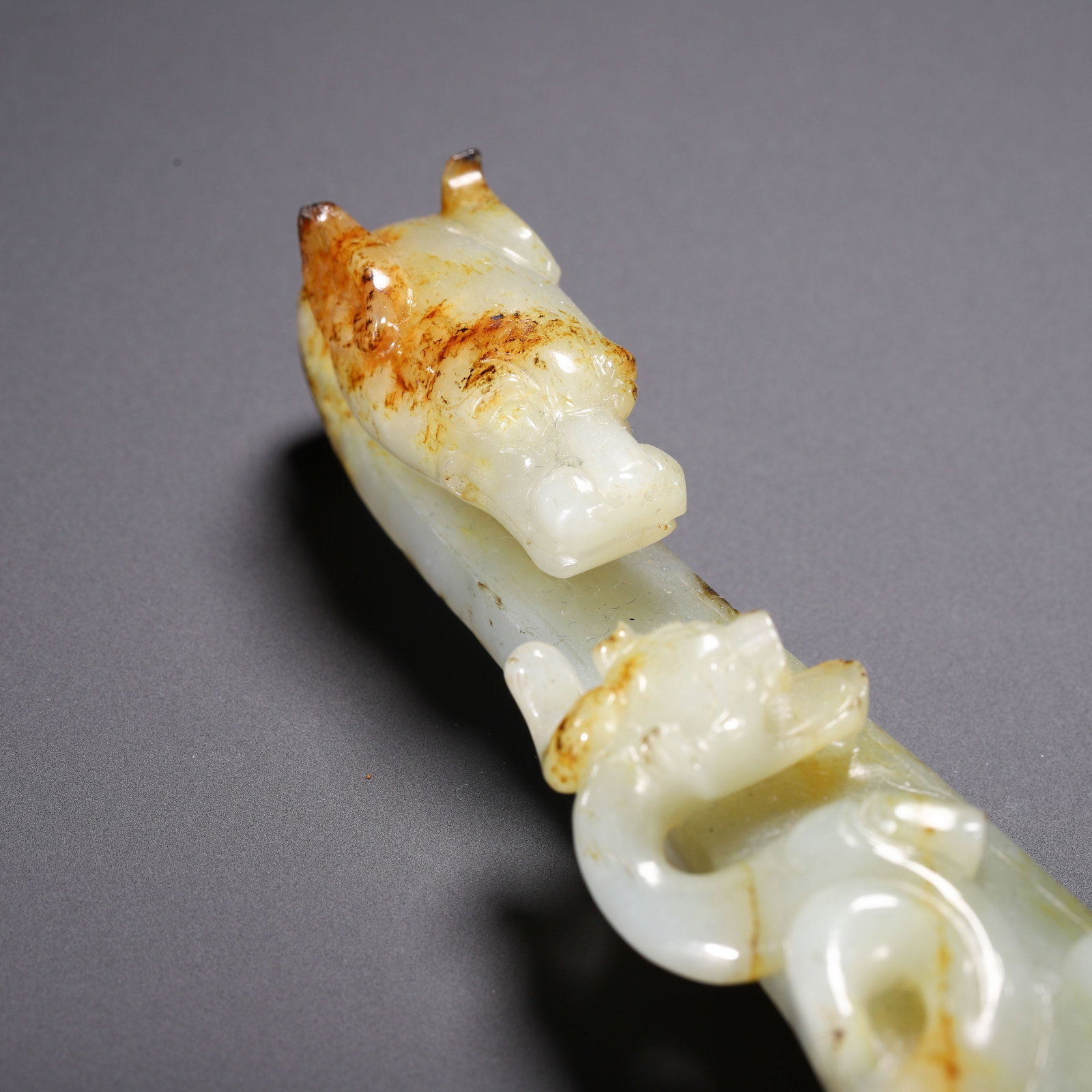 A Chinese White Jade Dragon Belt Hook - 2