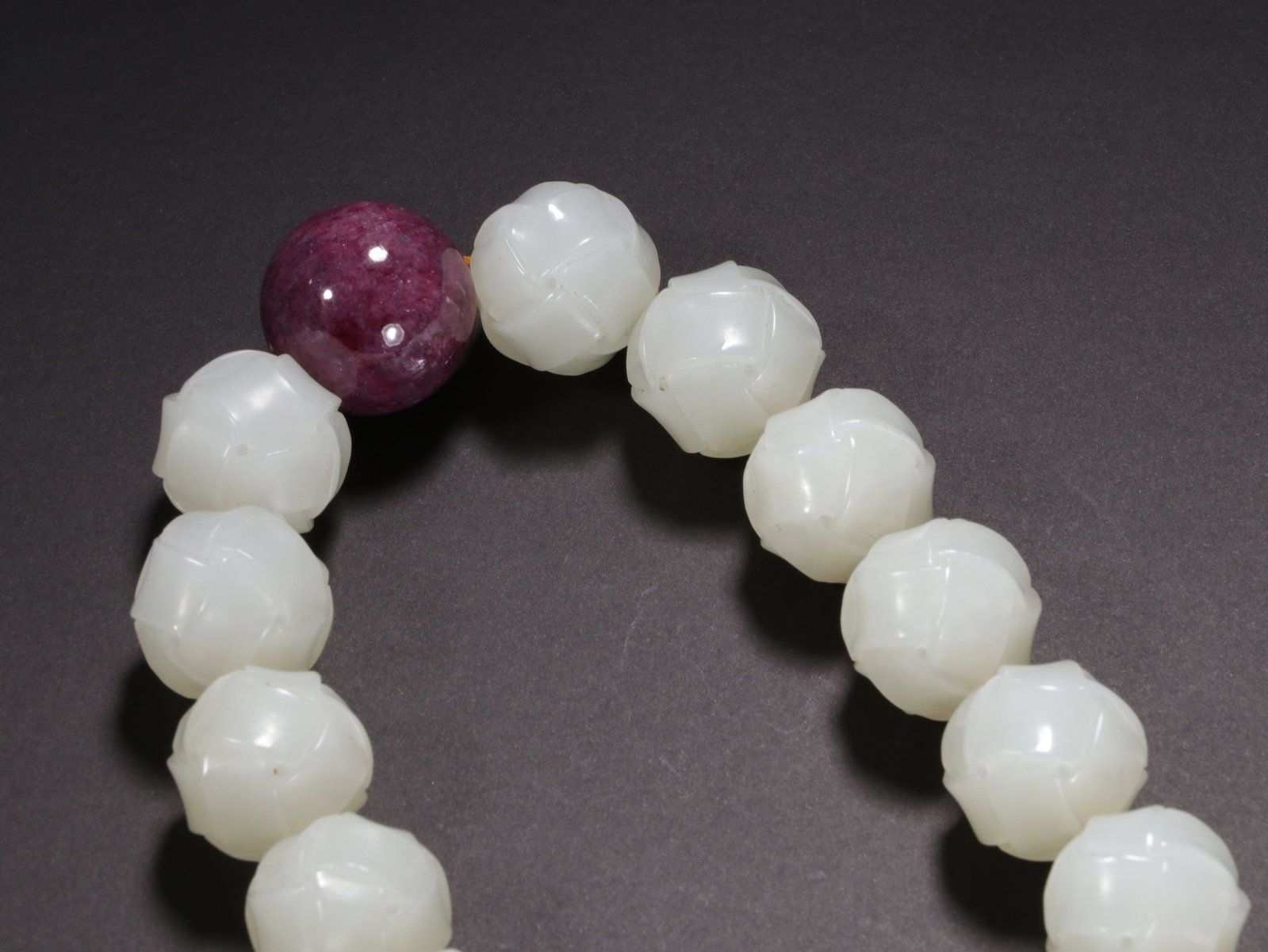 A Chinese White Jade Eighteen-Bead Hand String - 5