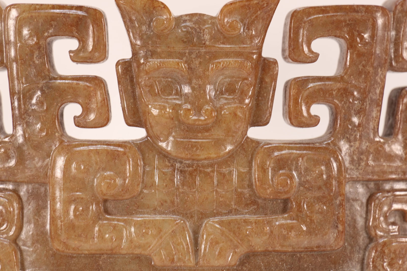 A Jade Carved Beast Face Pattern Figure - 2
