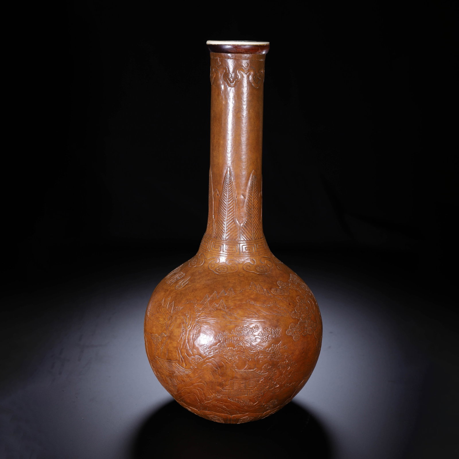 Chinese Molded Gourd Bottle Vase: Chinese Molded Gourd Bottle Vase (14 x 14 x 30cm,Weight 150g)