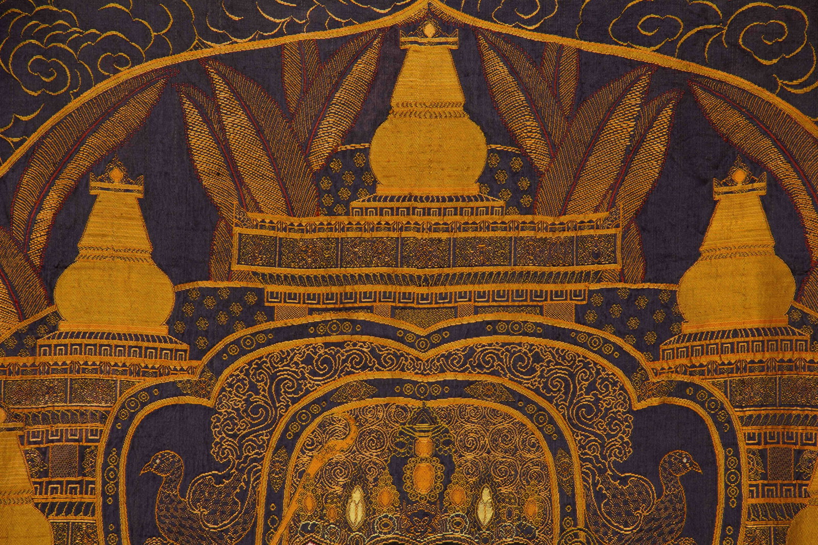 A Chinese Brocade Thangka - 5
