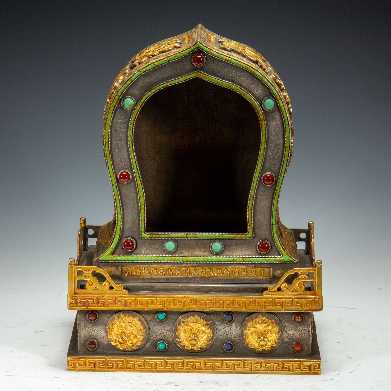 Chinese Gilt Bronze Inlaid Buddhist Shrine: Chinese Gilt Bronze Inlaid Buddhist Shrine (28.5 x 20 x 37.5cm,Weight 8980g)