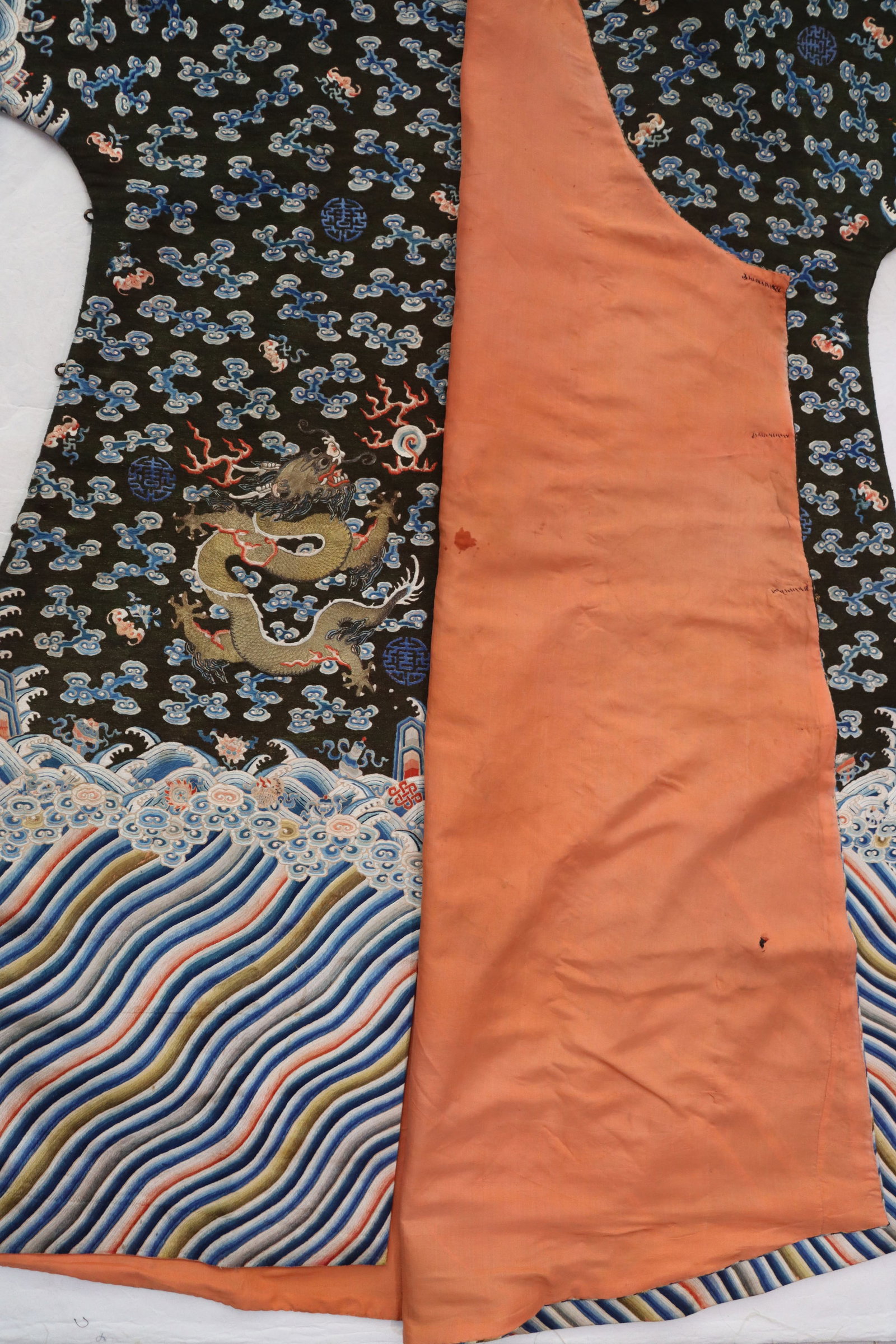 Silk Embroidery Cloud and Dragon Pattern Dragon Robe - 10