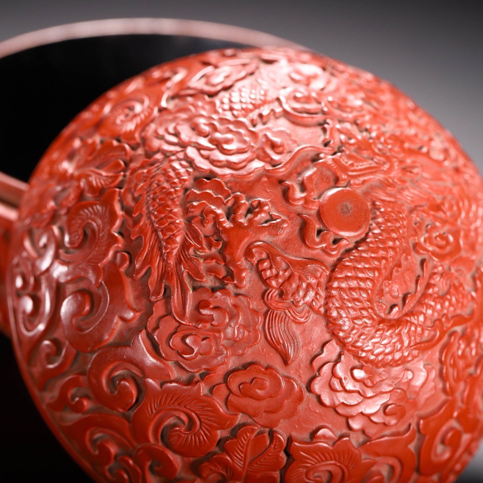 Chinese Cinnabar Lacquer Carved Round Box - 6