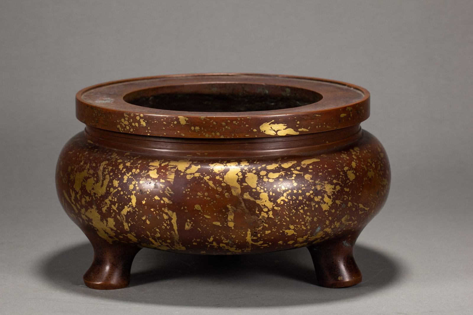 A Chinese Gilt-Splashed Bronze Censer - 5